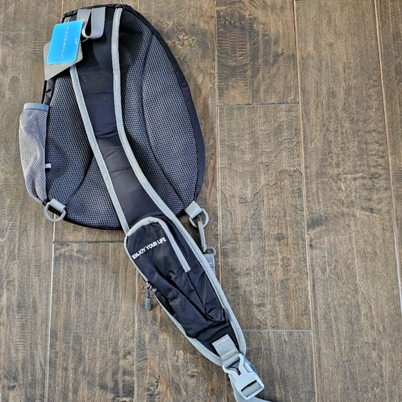 New Waterfly Black and Gray Crossbody Slingbag - Picture 3 of 8